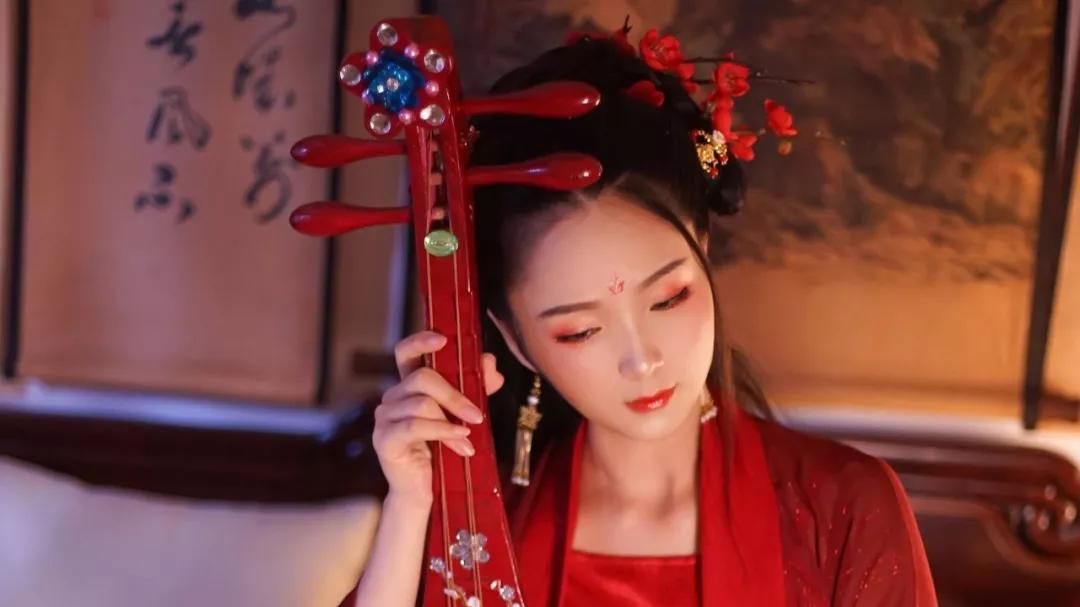 俗语娶妻不娶仰头女,嫁汉不嫁低头男,啥意思