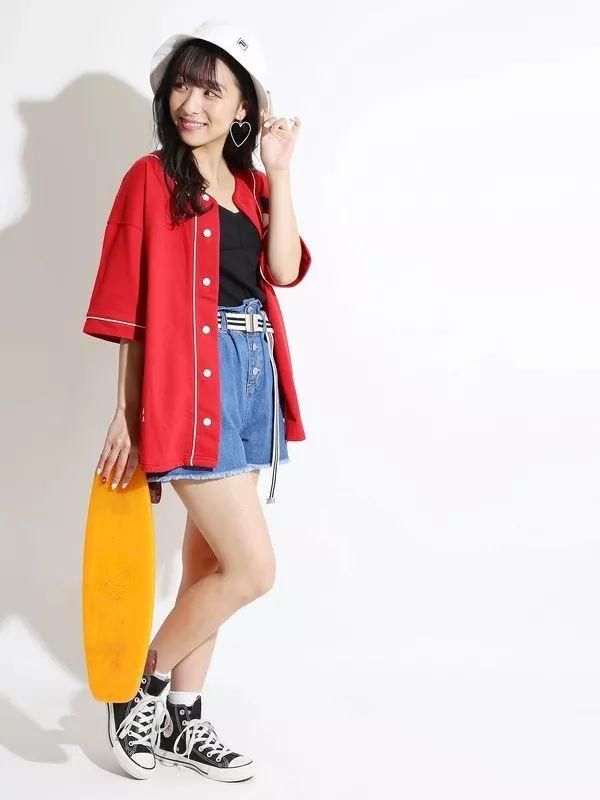 出门不用穿内衣，是夏天每个女生的终极梦想!