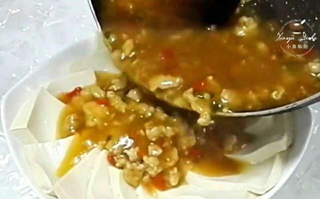  儿子■豆腐和它是绝配，简单蒸一蒸，比红烧肉还香，儿子三天两头点名吃