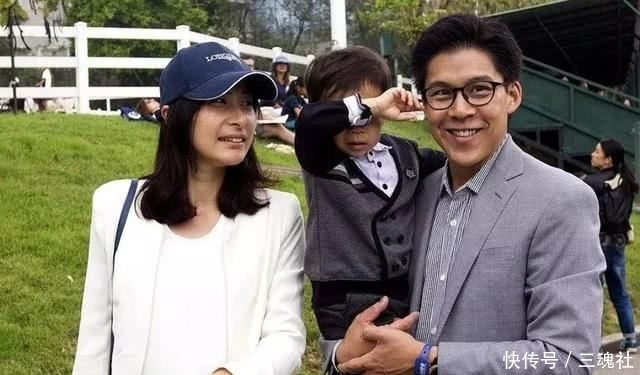 表宠:“豪门媳妇”郭晶晶:霍启刚视她如宝,朱玲玲赠30万名表宠她