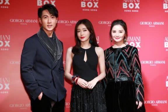 蔡卓妍36岁秦岚37岁，同框比美尴尬出天际，一个仙女一个大婶