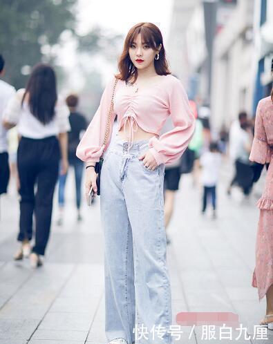 「显瘦」小姐姐一件高腰上衣搭配阔腿裤,显高又显瘦