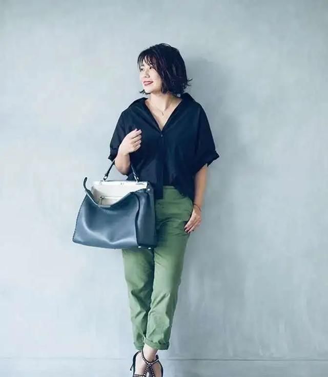 「春夏」春夏最爱的“清爽蓝”，最全配色指南，建议收藏！