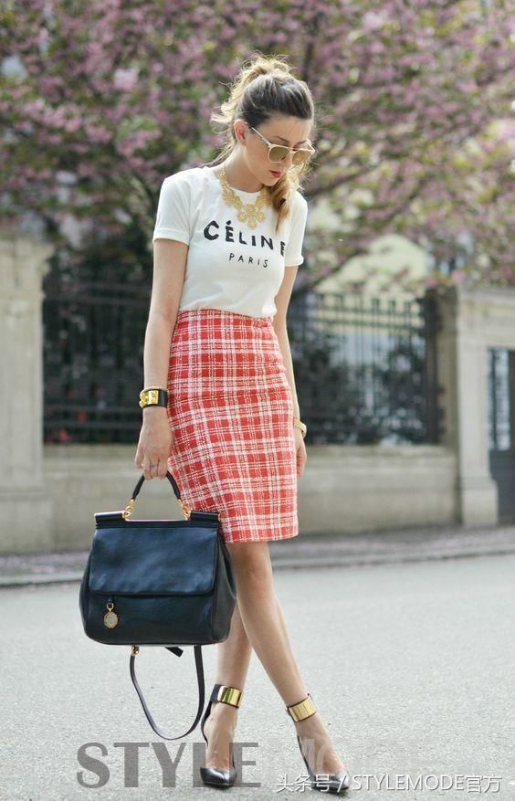 现在流行的是让你看到我的LOGO