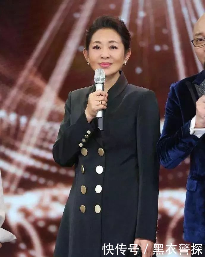 77岁赵忠祥住5亿豪宅!老婆近照曝光,难怪不公