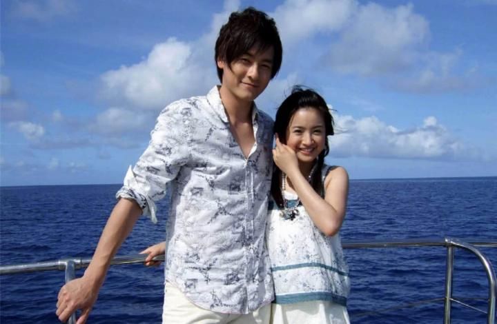 『 袁湘琴』袁湘琴美回来了，林依晨哪像37岁？穿衣造型清新减龄娃娃脸显嫩