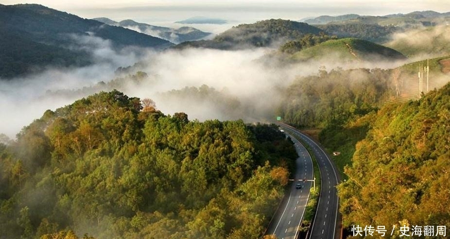 中国最长的世界级高速，全长1800多公里，沿途风景比5A级景区还美