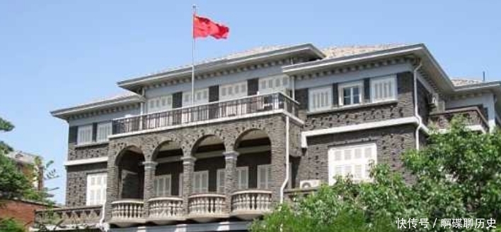 「娶亲」民国军阀幼年趣事:大街上遇别人娶亲,因想看新娘,直接掀轿帘