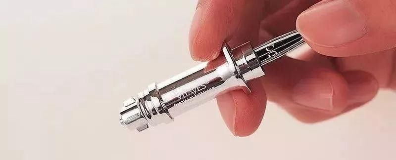 4岁女儿首曝光!34岁可攻可仙的戚薇，如何保住少女颜?