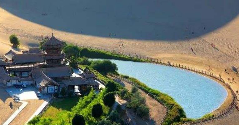  「我国」世界沙漠奇迹终于被我国救活了！网友：19亿可算是没白