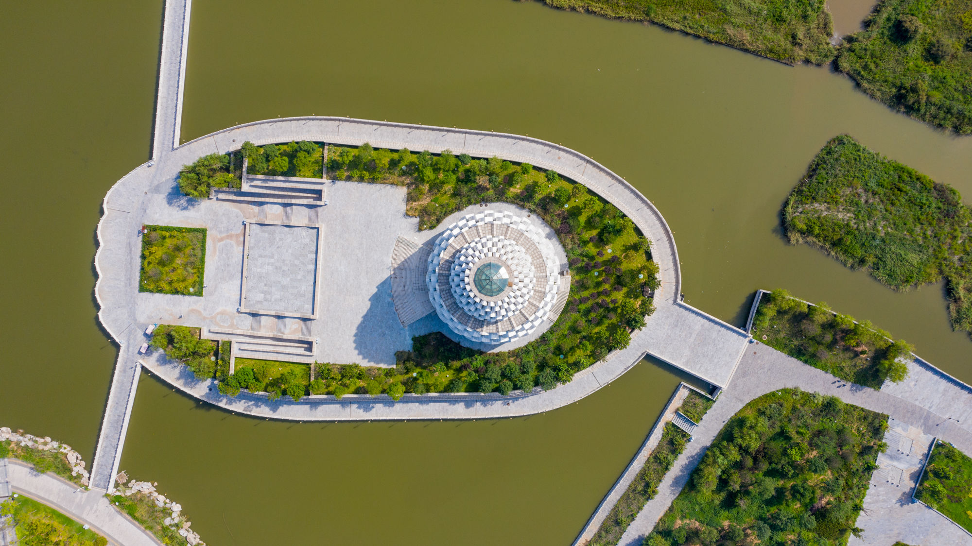 用三天两夜的时间，在风光秀美、沙暖潮平所在，找寻最正宗的唐山