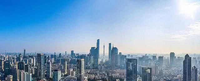 全球GDP最强的城市，高楼都没有北上广深多，这城市发达吗？