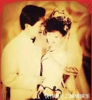  【不及】冯小刚宋小宝小沈阳等多位明星的结婚照，都不及潘长江的好看呀！