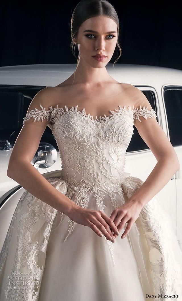 当香车碰上美女场景 让人乐不思蜀 看欧美美女梦幻演绎