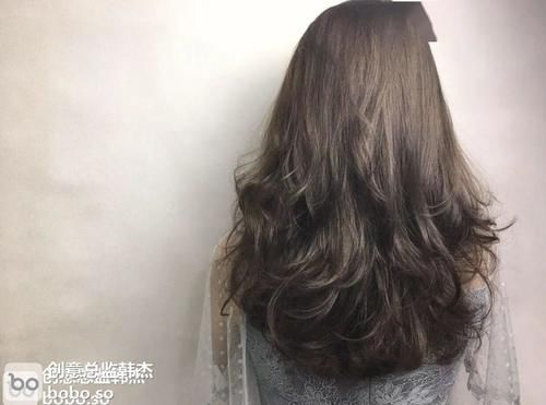 「永远」不管潮流怎么变，棕色永远不过时！