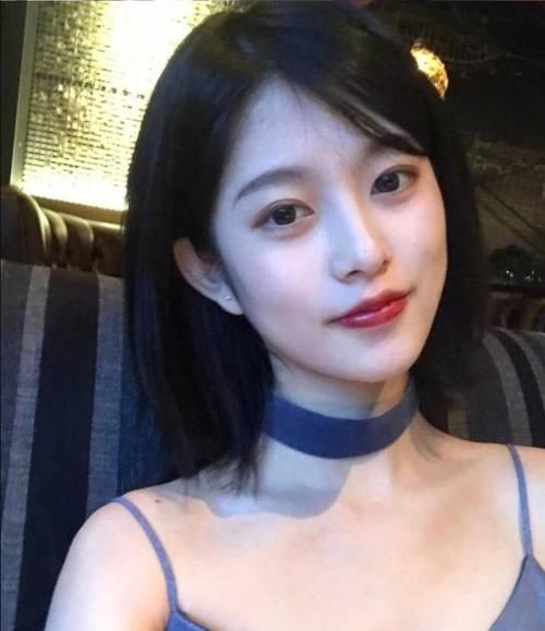  [脸上]女生有这“4个特征”在脸上，颜值瞬间老很多，20岁像40岁！
