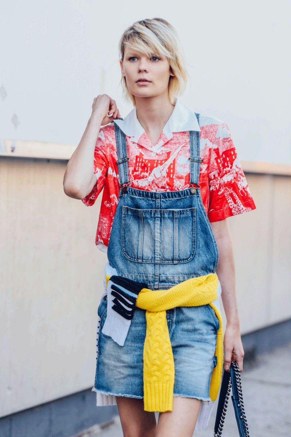 你知道有种裤子叫“初恋裤”吗?穿好了可以变成他初恋的样子哦~