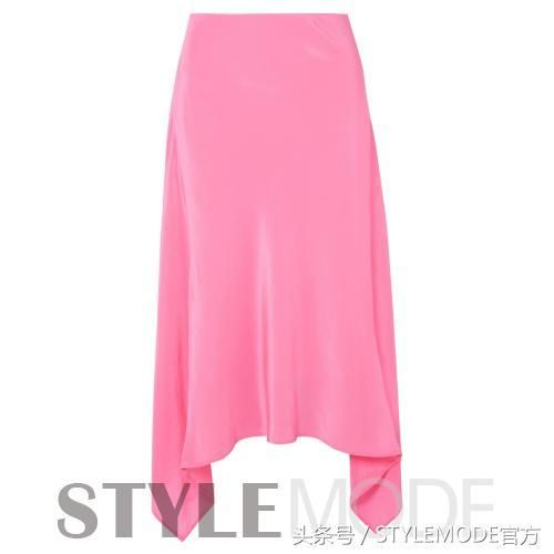 入秋的N套时髦穿搭，颜值最高还是粉色skr人！