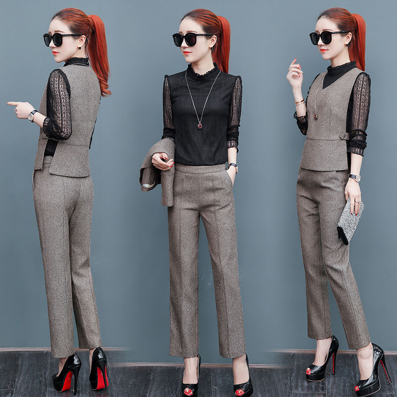 不是不穿牛仔裤，今秋流行套装太美了，一款比一款洋气，美嫩到爆