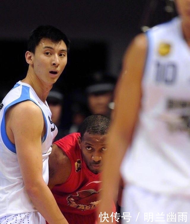 高以翔男篮队长