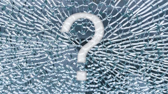 一把粗盐+一把口水能击破车窗?网警辟谣:此“盐”非彼“盐”