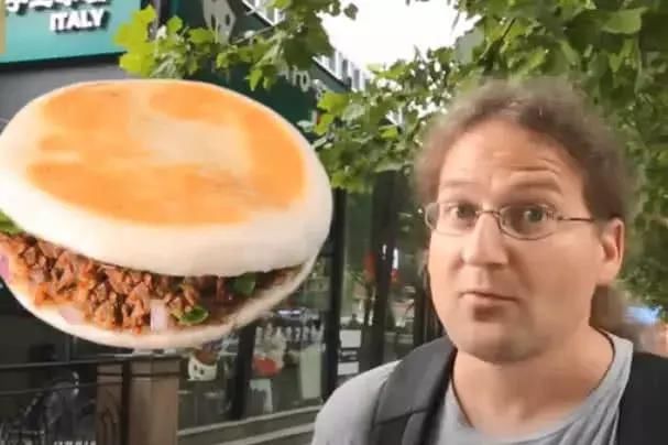 在中国住了10年的外国人现在是什么感觉?回答让人哭笑不得