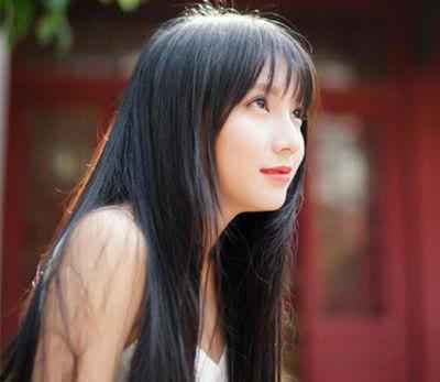 塌鼻子适合什么发型？出3招，脸蛋美出光