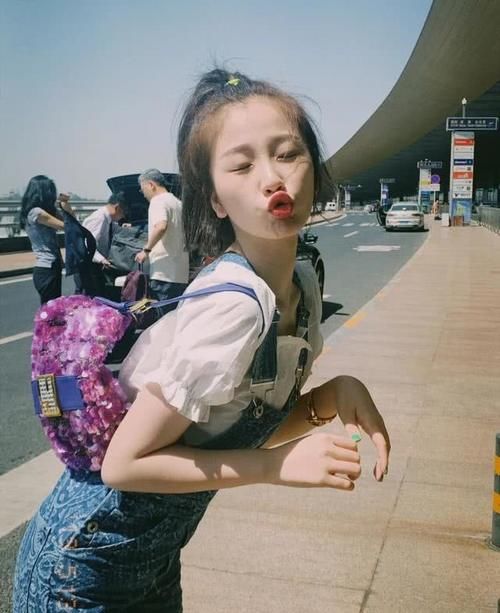  就算■素颜也好看的女生都有这几个特征，有两个就算，你有几个？