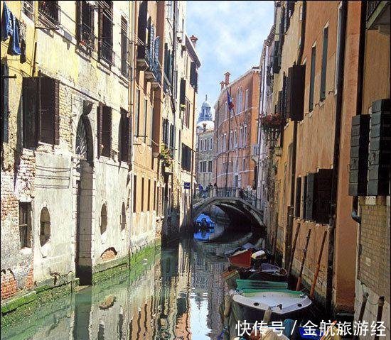 全球10大水上奇迹, 第四个中国漓江, 自然形成的旅游奇观