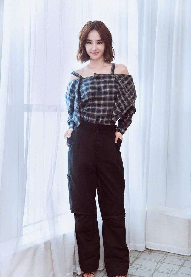 贾静雯蔡依林范玮琪,你最喜欢谁的衣品?谁说四十岁女人不能装嫩