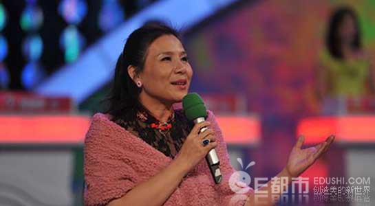 河南眼癌女童事件最新进展 王凤雅爷爷已起诉作家陈岚全回顾