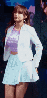 热巴最火同款太坑人?同是丰乳翘臀，20岁少女偶像秒变虎背熊腰!