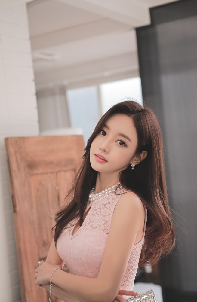 睡莲纹饰裸粉灯笼褶皱古典裙