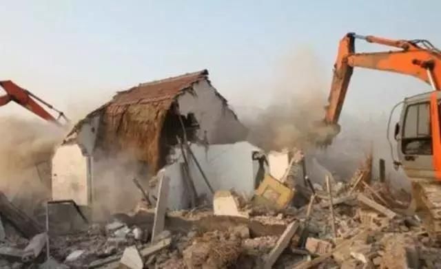 农村拆迁按什么标准安置，并且农村拆迁是怎么赔偿的？