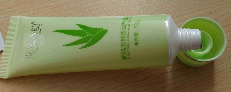  #用芦荟胶#芦荟胶可以去鸡皮肤吗