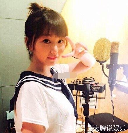  「滤镜」孔雪儿整丑了，15岁旧照简直翻版张含韵，秦牛正威无滤镜老十岁