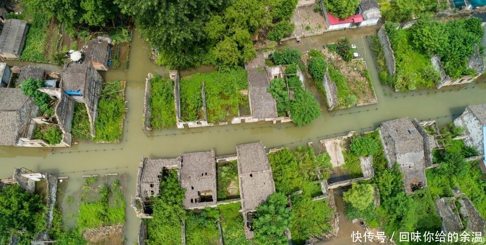 长江铜陵段水位持续上涨 安徽铜陵全力迎战洪峰