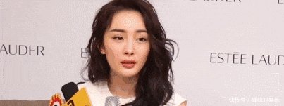 杨幂出面证实双胞胎, 刘恺威表情神秘 网友 头上发着绿光!