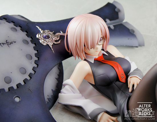 《Fate/Grand Order》玛修新款手办:姿势娇俏诱人