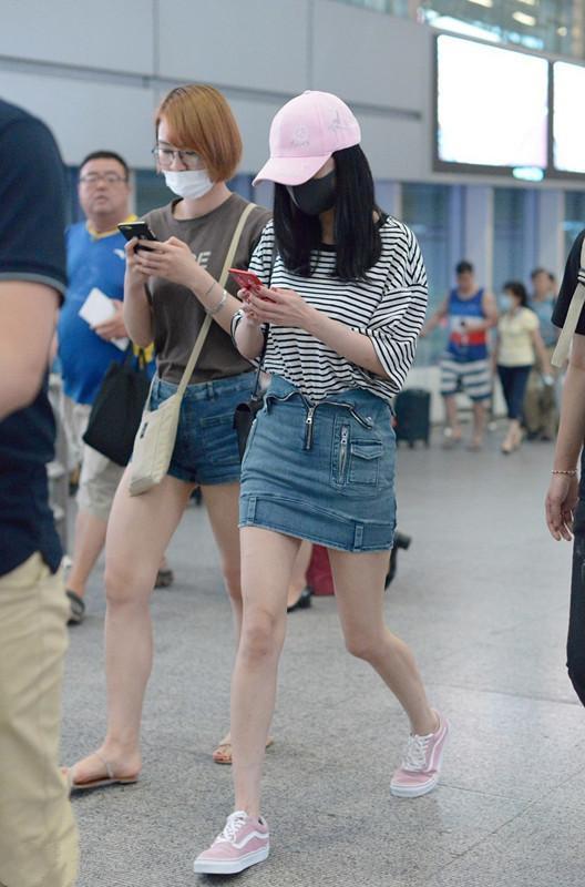 167的欧阳娜娜撞上167的杨幂，终于明白腿直和腿细哪个更重要了