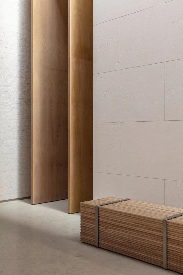 万有引力：光、空气、水，温润质朴的和谐之音