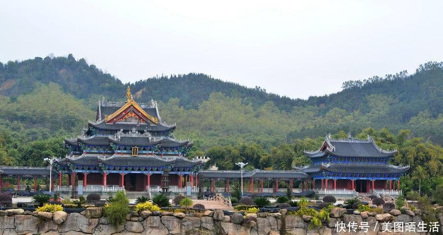 广东第二大城市，比2个广州还大，相当于十个珠海，还曾做过省会