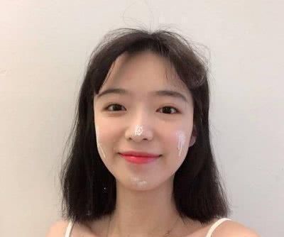  日常：女孩子日常坚持这三件事，皮肤会越来越好，不化妆素颜也很美