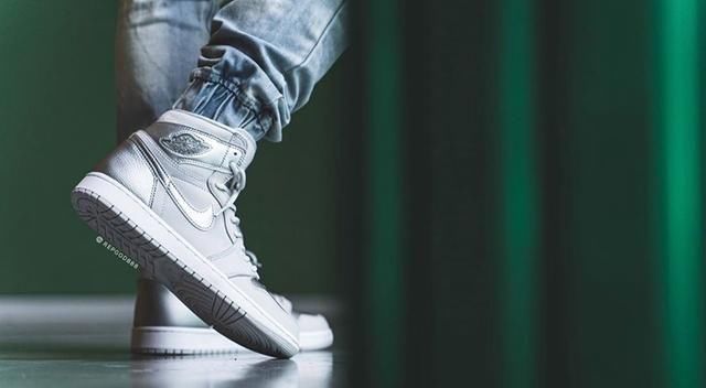  『回归』超限量「日本限定」Air Jordan 1 七月回归，实物上脚曝光