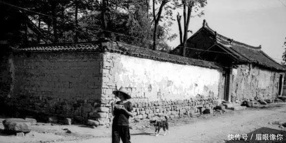  「农村」在义门,一组农村30年前吃饭的老照片!看完莫名感伤!