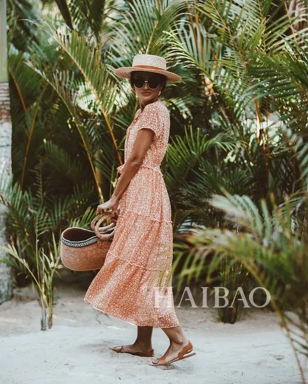 好看| 裙子和T恤才是女生开心的根本!就想天天这样穿去度假!