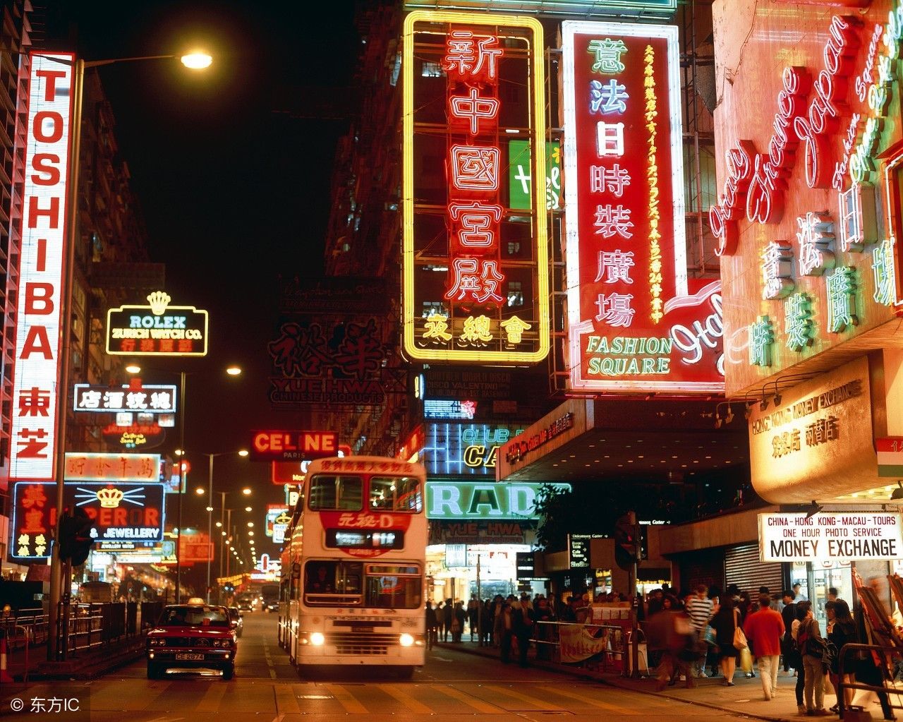 香港街头的车为什么开的比内地车开得快?有人