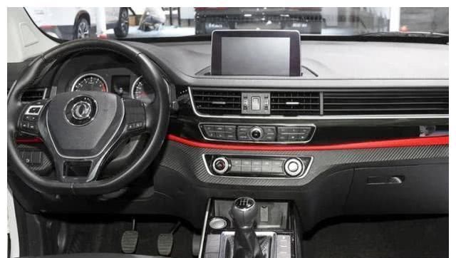  「中型SUV」有它不屑瑞虎8，8年质保，比汉兰达耐造，不足6万开回家
