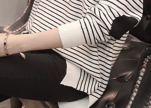 阔腿裤已经过时了!今年流行“卫衣+萝卜裤”,新潮洋气还减龄