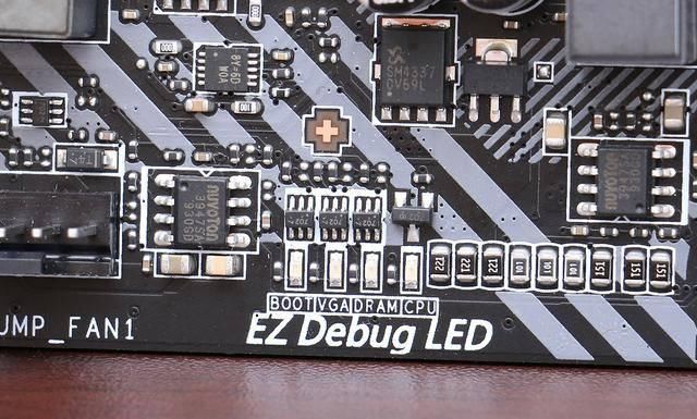 『值得一提』老机箱新折腾,分享一台最近完成的 M-ATX 主机